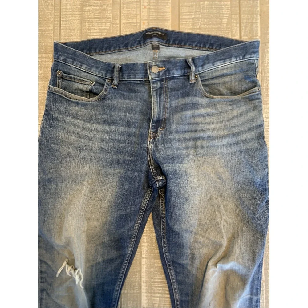 Banana Republic Travel Skinny Fit Jeans Mens 35x30 (Fits 36x30) Faded Distressed